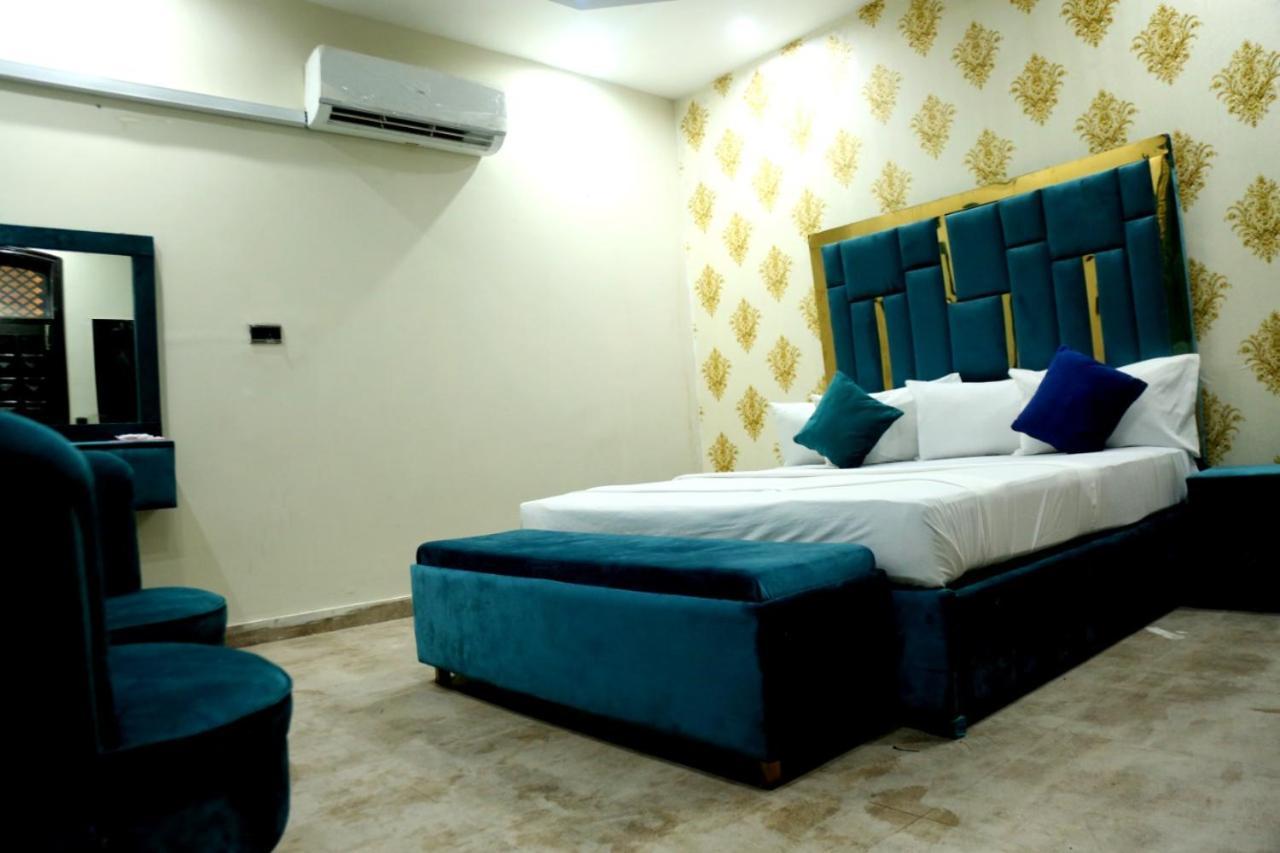 Hotel De Smart Multan Exterior foto